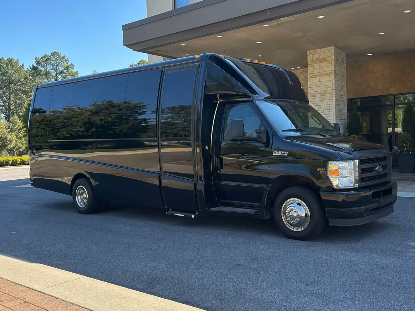 18 passenger minibus