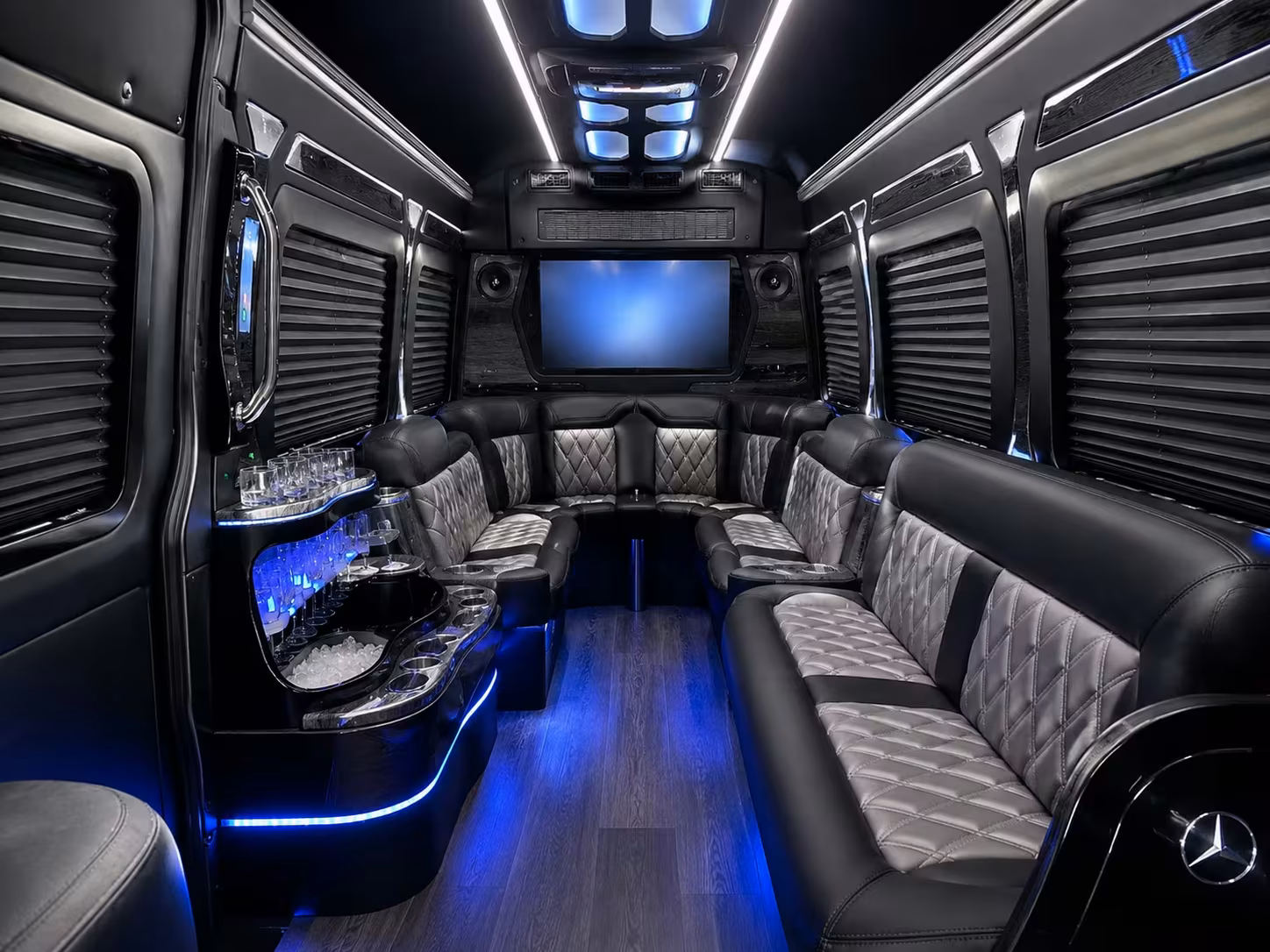 bus rental options for doral trips