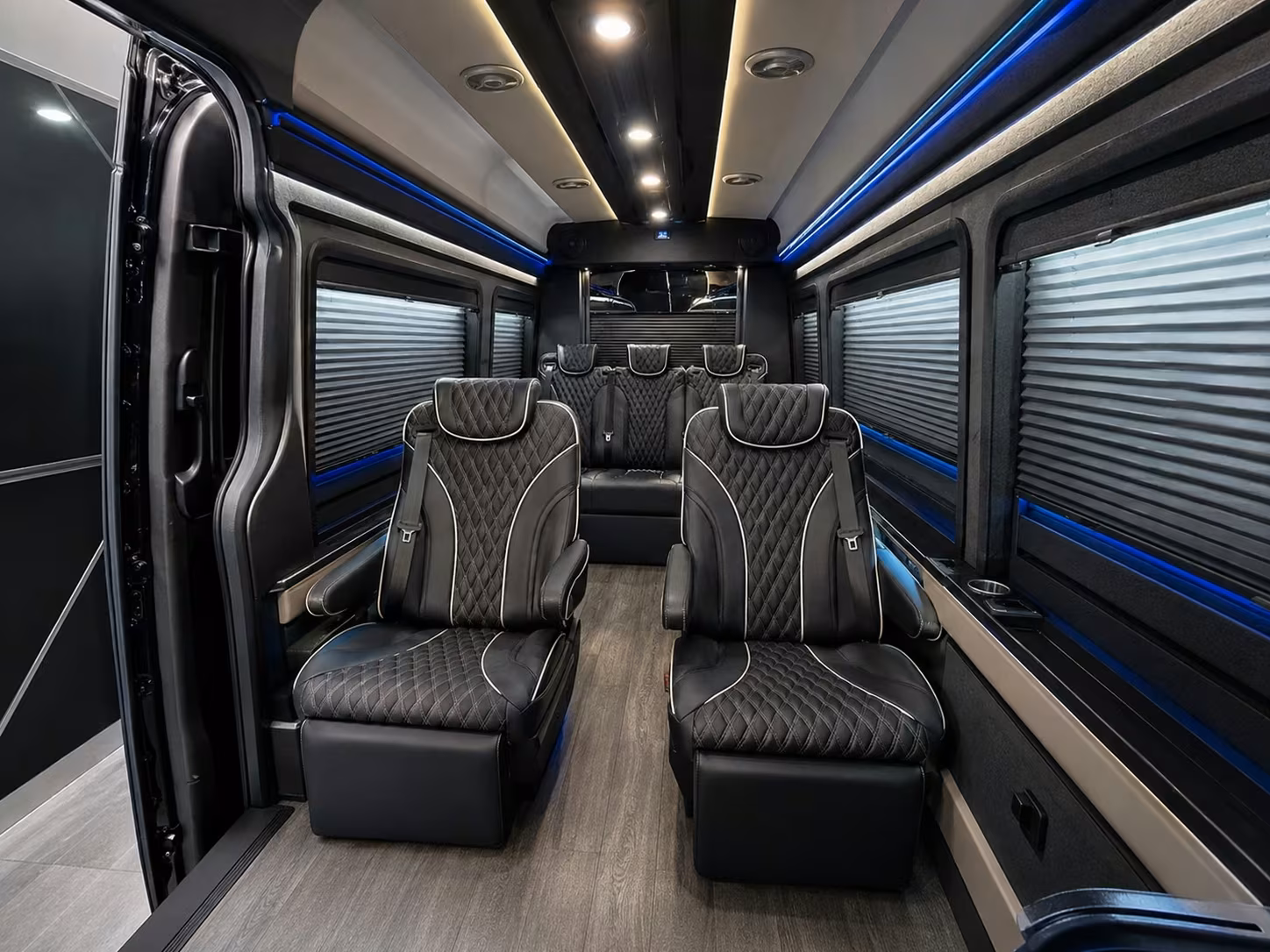 doral airport bus rentals for groups of every size