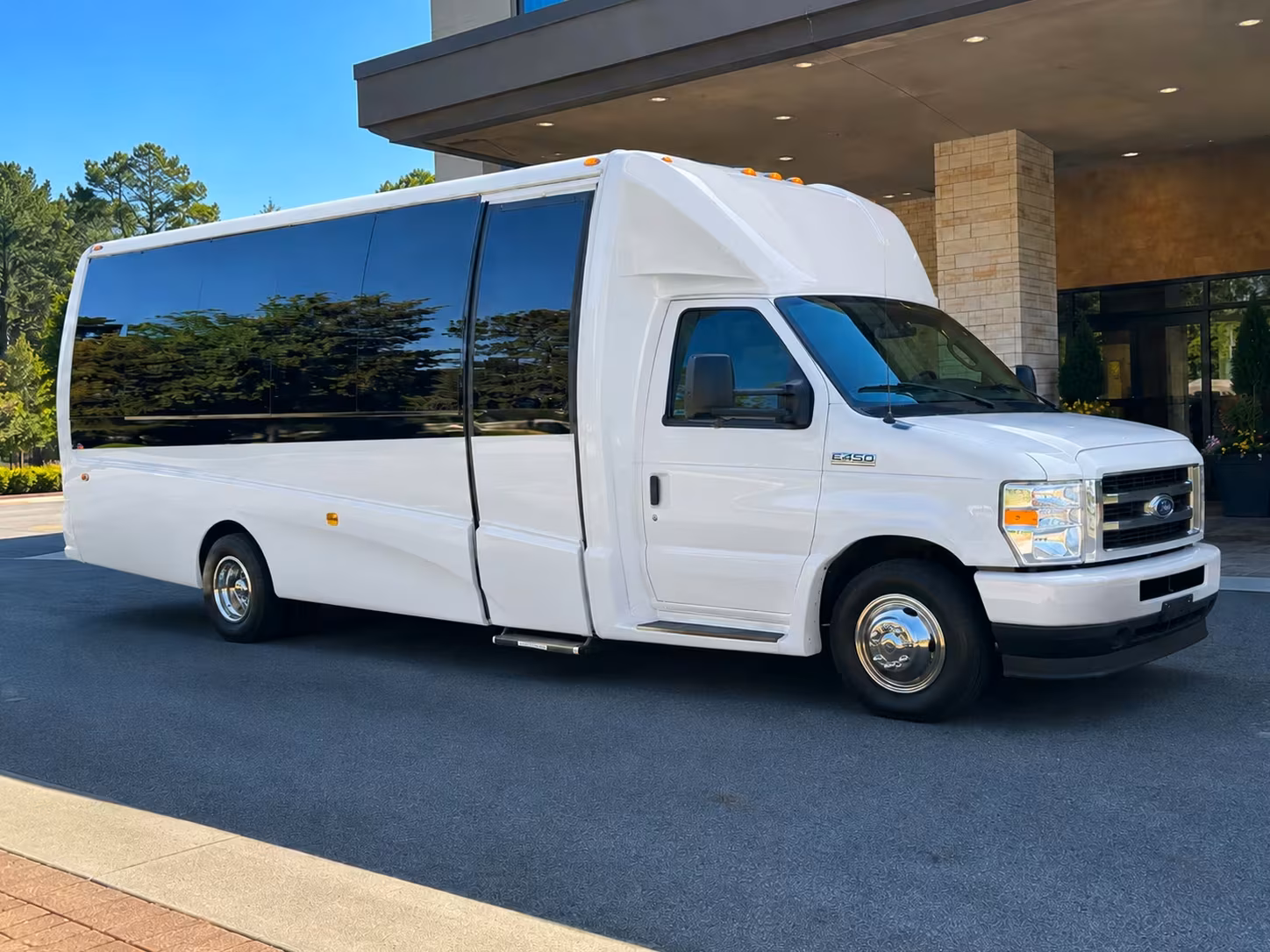 doral minibus rentals for smaller prom groups
