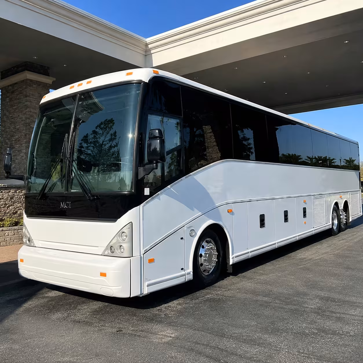 doral shuttle buses for portmiami cruise transfers
