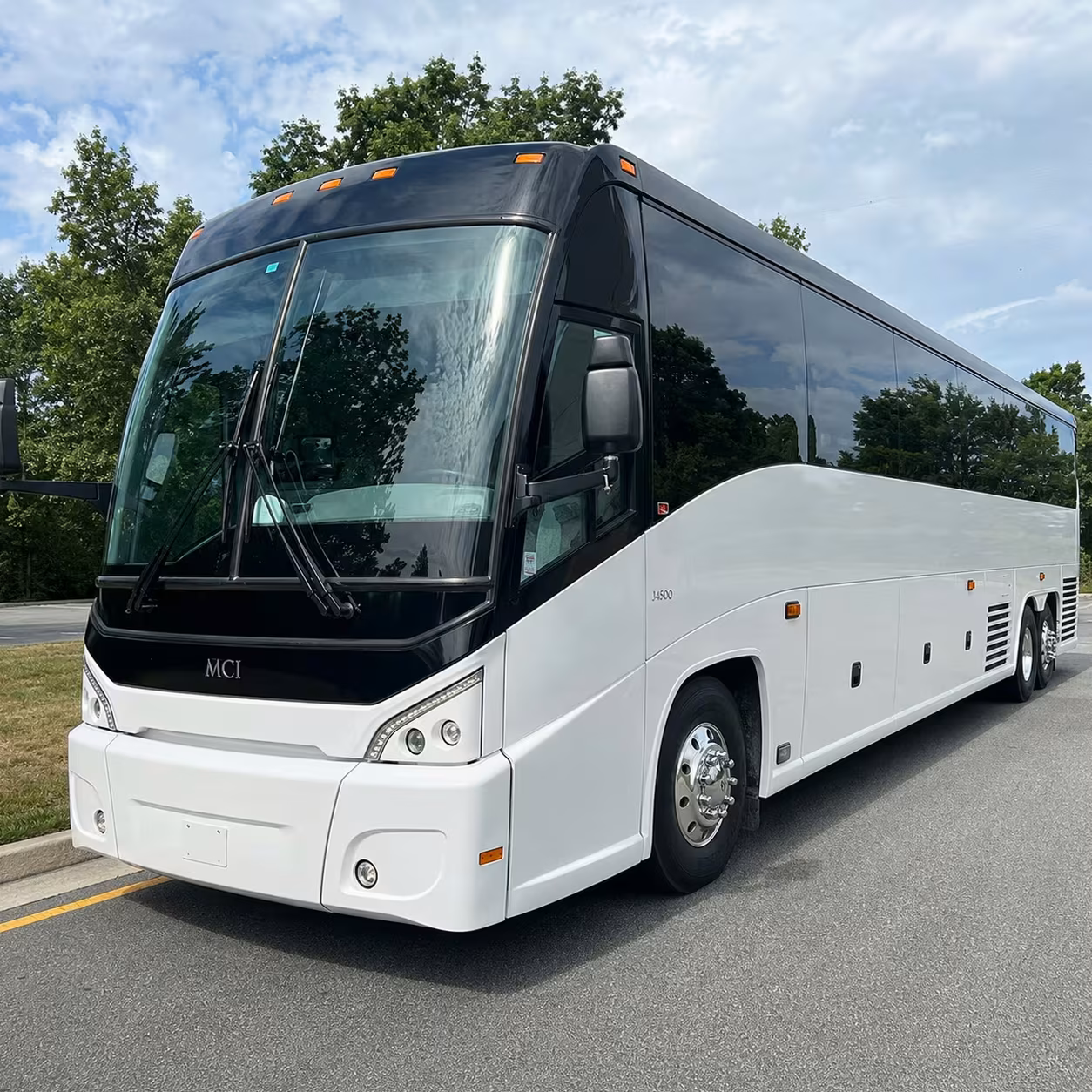 sunday service shuttles and weekly worship transportation in doral